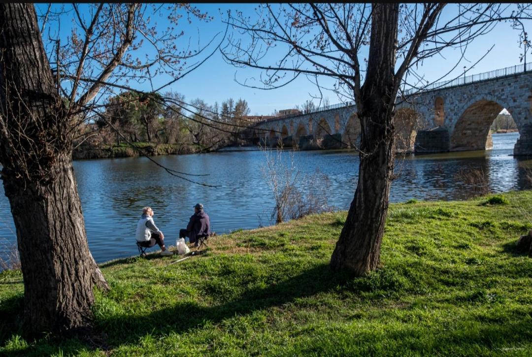 A Los Ojos Del Rio Duero Zamora Extérieur photo